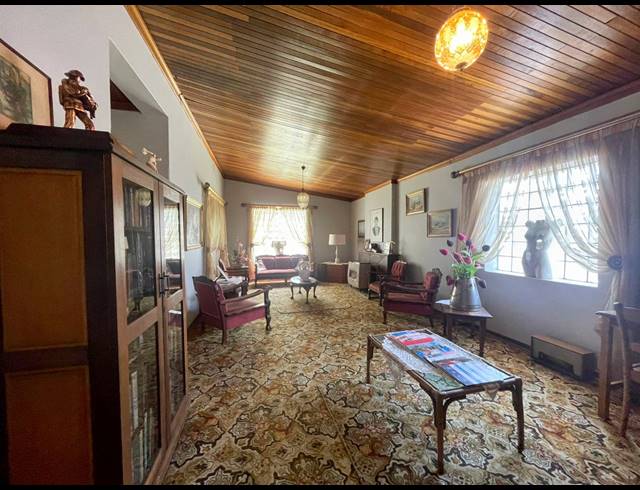 3 BEDROOM HOUSE FOR SALE IN CASSELDALE